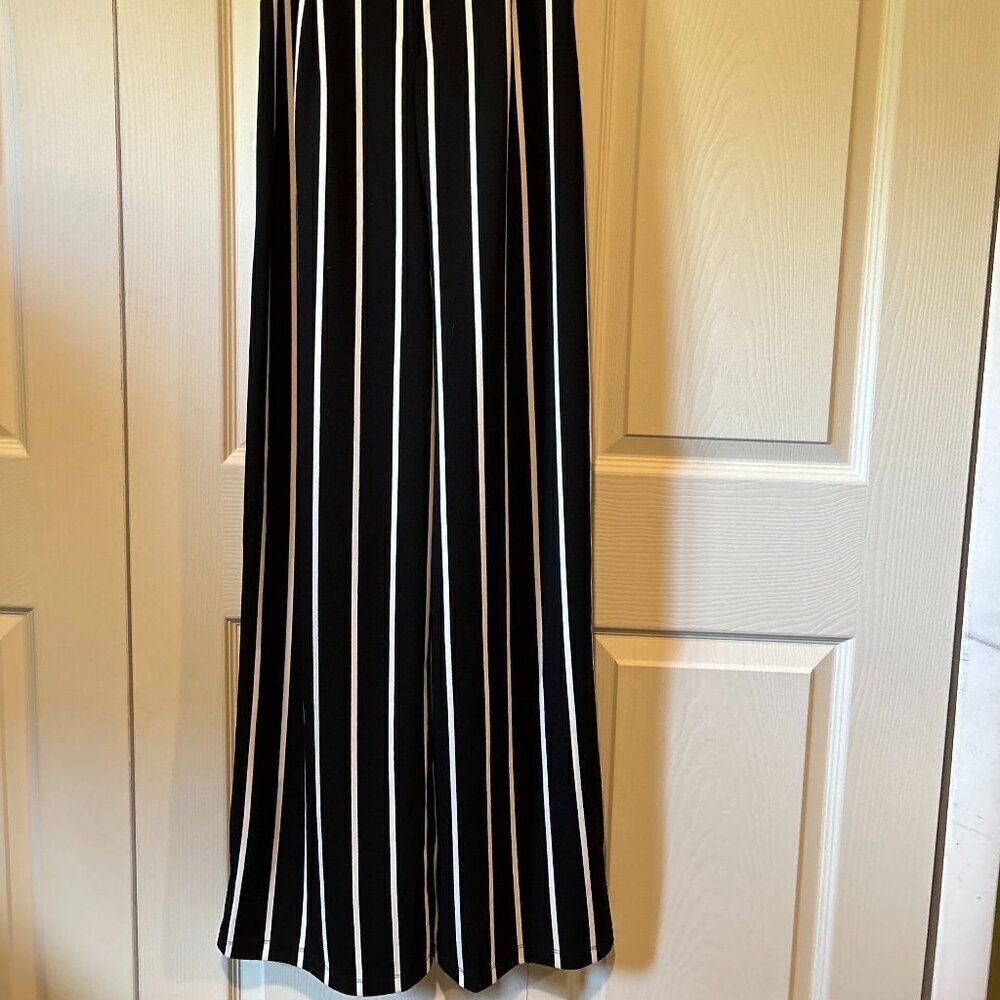 Premiere Amour Off The Shoulder Jumpsuit. Size 10. B2 - Picture 2 of 10